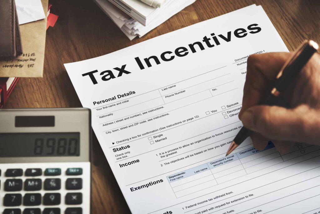 tax-incentive-audit-benefit-cash-payment-income-concept-scaled4